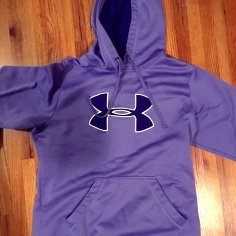 Under Armour Sweatshirt